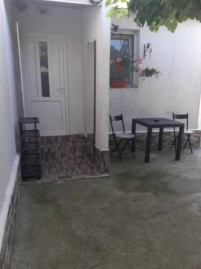 Ferienwohnung La Naty Limanu Exterior foto